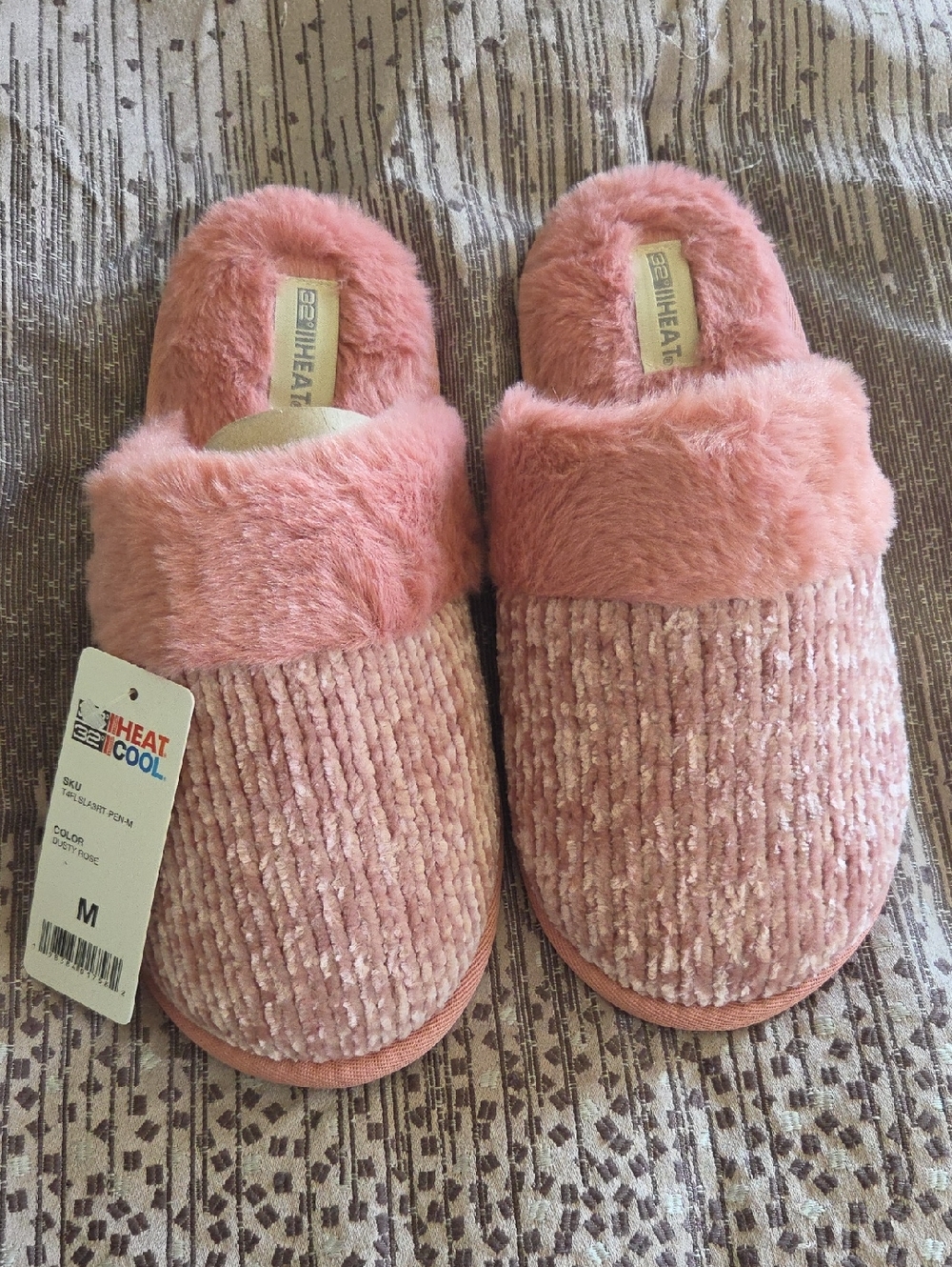 32 Degrees Pink Plush Slide Slippers